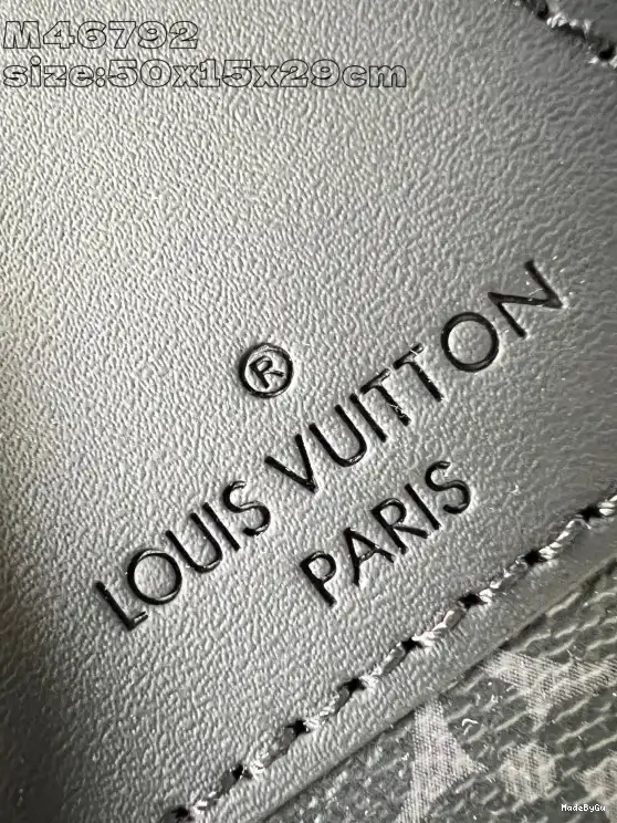 Louis Backpack-29*50*15CM Vuitton Getaway 0319