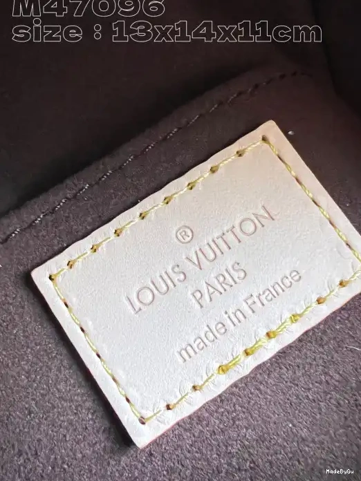 LOUIS Just VUITTON In Case-13*14*11.5CM 0310