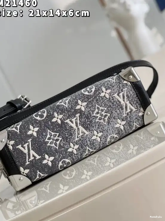 LOUIS SIDE MM VUITTON TRUNK 0313