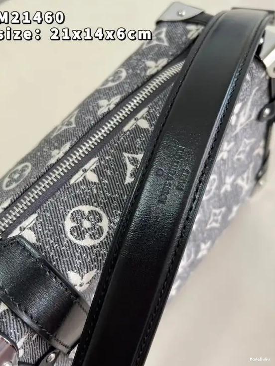 LOUIS SIDE MM VUITTON TRUNK 0313