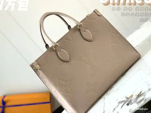 LOUIS MM ONTHEGO VUITTON 0315