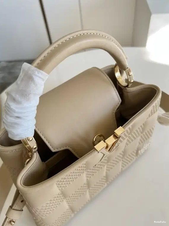 CAPUCINES LOUIS VUITTON BB 0312