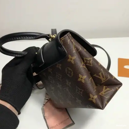 LOUIS LOCKY VUITTON BB 0310